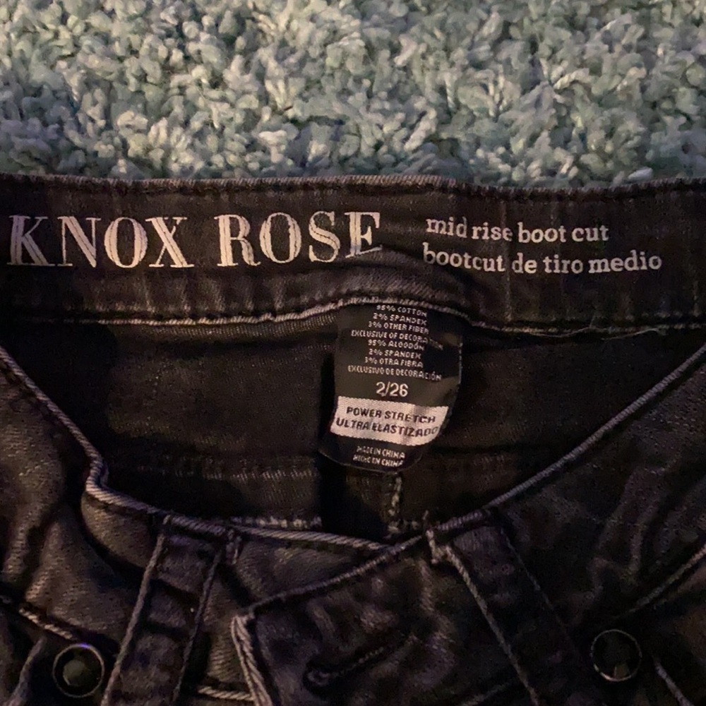 Jeans - Picture 2 of 4